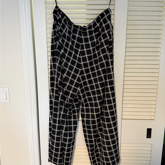 BloomChic Black and Gray Plaid Pants - Picture 3 of 6